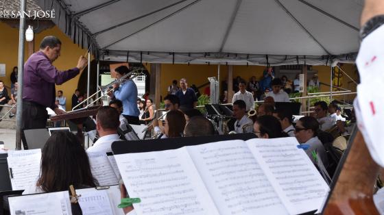 Músicos de la Banda de Conciertos de San José en el Museo Nacional