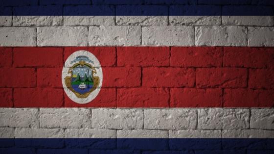 "29 de octubre de 1821 y el Proceso Independentista Costarricense" Bandera de Costa Rica en primer plano