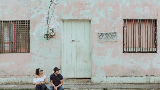 Cantos de provincia con el dúo Nelly Juárez y Arend Vargas. Espectáculo virtual Transmisión Facebook TNCR.