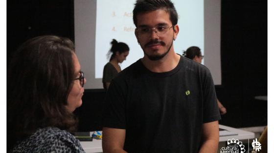 Taller Fábrica de negocios: Código de Barras: Una herramienta para hacer crecer su negocio. Taller Fábrica de negocios: Código de Barras: Una herramienta para hacer crecer su negocio.