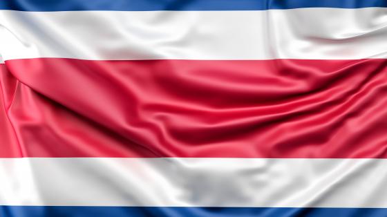 Celebrando la Independencia Bandera de Costa Rica