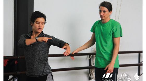 Matrículas mensuales de los cursos libres de Flexi-ballet, yoga y bungee Matrículas mensuales de los cursos libres de Flexi-ballet, yoga y bungee
