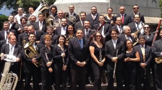Concierto Didáctico con el Cuarteto de Saxofones y Percusión - Banda de Conciertos de San José Ensamble completo de la Banda de San José e un parque