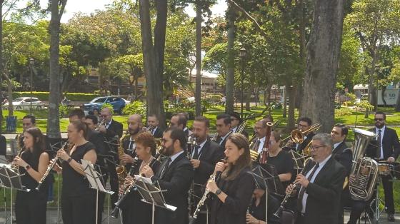 Banda de San José tocando en el Parque Nacional