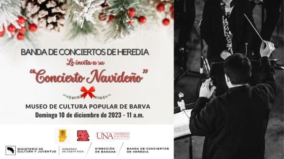 Concierto Navideño | Banda de Conciertos de Heredia Foto de director musical con adornos navideños alrededor