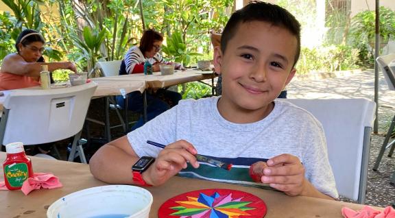 Talleres de vacaciones invitan a niños y niñas a aprender mientras se divierten