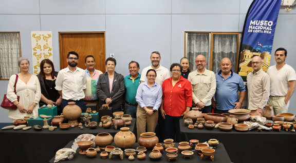Apertura de cajas MNCR