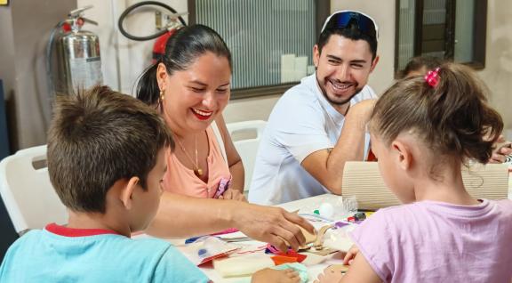 Familia en talleres culturales 