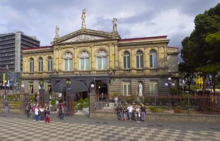 Fachada de Teatro Nacional de Costa Rica Fachada de Teatro Nacional de Costa Rica