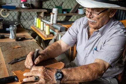 Franklyn Méndez, talabartero de Guayabo