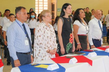Ministros y Primera Dama,gira Puntarenas Comitiva ministerial y Presidencial Escuela El Carmen Puntarenas