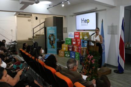 Lanzamiento se realizó en el marco de celebración del Día Mundial de la Alimentación y el Día Nacional de las Frutas y Vegetales. Fotografía Unidad de Comunicación - Ministerio de Cultura y Juventud