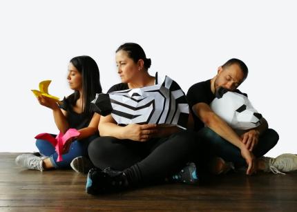 Teatro Vargas Calvo: “Dos amores y un bicho” concluye el Bloque Diversidad Teatro Vargas Calvo: “Dos amores y un bicho” concluye el Bloque Diversidad