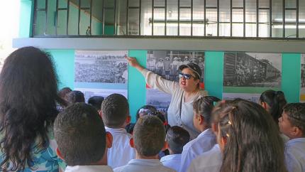 Exposición del Museo Nacional de Costa Rica en Escuela de Pueblo Nuevo de Coto, en Corredores, Puntarenas.