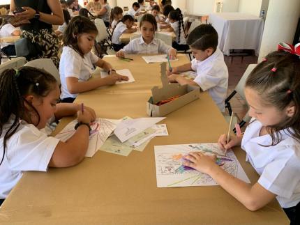 Fotografía con fines ilustrativos. MAC Fotografía con fines ilustrativos. MAC