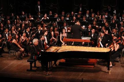 El sábado la Orquesta Sinfónica Manuel María Gutiérrez tocó en el Teatro Nacional. Anel Kenjekeeva para La Nación