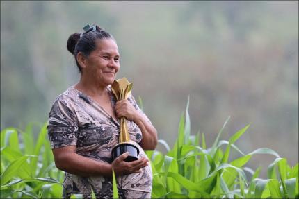 Rosa Álvarez Álvarez, o Jabanquijija, recibirá el Premio Nacional al Patrimonio Cultural Inmaterial Emilia Prieto, el 11 de marzo, en la ceremonia de gala de Premios Nacionales de Cultura, en el Teatro Nacional Rosa Álvarez Álvarez, o Jabanquijija, recibirá el Premio Nacional al Patrimonio Cultural Inmaterial Emilia Prieto, el 11 de marzo, en la ceremonia de gala de Premios Nacionales de Cultura, en el Teatro Nacional