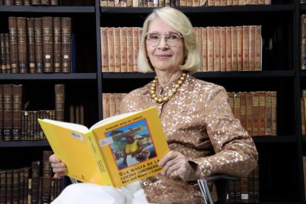 Marjorie Ross recibirá el Magón 2023 por 50 años de incansable producción literaria multidisciplinaria. Fotografía: Unidad de Comunicación | Ministerio de Cultura y Juventud