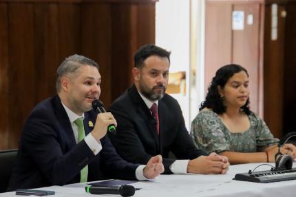 Estudiantes del Instituto Nacional de la Música incursionan en el innovador mundo de la música para películas y videojuegos Estudiantes del Instituto Nacional de la Música incursionan en el innovador mundo de la música para películas y videojuegos