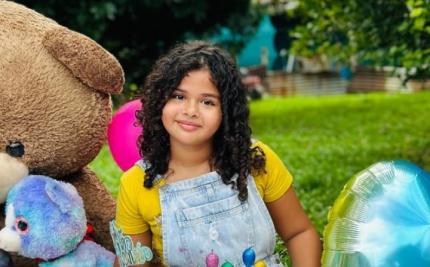 Segundo lugar - Sheryl Guzmán Ugalde, de la Escuela La Herediana en Siquirres, Limón, nos transportó con La Tribu del Viento.