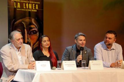 “La Línea” de Luis Thenon llega al Teatro de La Aduana Alberto Cañas “La Línea” de Luis Thenon llega al Teatro de La Aduana Alberto Cañas