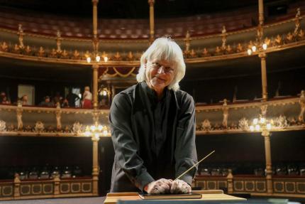 Estadounidense Carl St. Clair será declarado director emérito de la Orquesta Sinfónica Nacional de Costa Rica Estadounidense Carl St. Clair será declarado director emérito de la Orquesta Sinfónica Nacional de Costa Rica