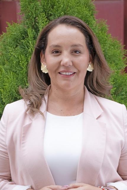 Desde el 01 de junio del 2025, Wendy Jiménez Ballestero se convirtió en la nueva directora de la Dirección de Gestión Sociocultural (DGS) del Ministerio de Cultura y Juventud.