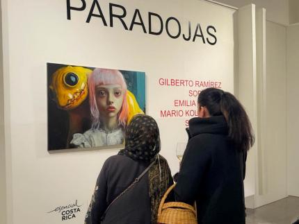 Colectivo Soma inauguró exposición “Paradojas” en el Museo Calderón Guardia Colectivo Soma inauguró exposición “Paradojas” en el Museo Calderón Guardia