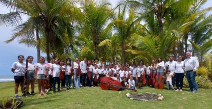 Jóvenes músicos de Costa Rica y México se unen en gira de conciertos por Puntarenas Jóvenes músicos de Costa Rica y México se unen en gira de conciertos por Puntarenas