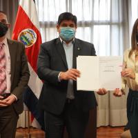 Firma de Ley de Salvamento Cultural 