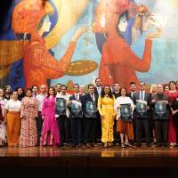 Más de 100 artistas compartirán el escenario del Teatro Nacional. La Benemérita Orquesta Sinfónica Nacional y Coro Sinfónico Nacional serán coprotagonistas de esta obra junto al elenco de cantantes nacionales