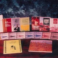 Libros de la Editorial MHCJS de los años noventa. MHCJS.