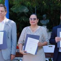 En la actividad, realizada en este importante pulmón verde de la capital, participaron el ministro de Ambiente y Energía, Franz Tattenbach Capra; la ministra interina de Cultura y Juventud, Vera Beatriz Vargas León y el alcalde de San José, Diego Miranda Méndez; quienes manifestaron la expectativa de que el Parque Simón Bolívar pueda convertirse en un espacio público de encuentro, que promueva la protección y conservación de la biodiversidad, así como en una oportunidad para reconectar a la ciudadanía con l