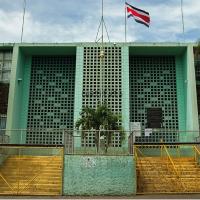 Exposición fotográfica “En esos muros aprendí” captura esencia del Instituto de Alajuela