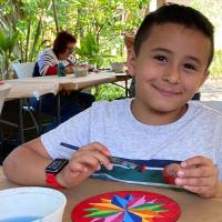 Talleres de vacaciones invitan a niños y niñas a aprender mientras se divierten