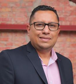 Sr. Alexander Castro