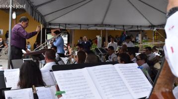 Músicos de la Banda de Conciertos de San José en el Museo Nacional