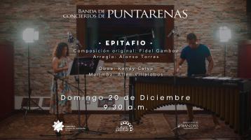 dos músicos frente a sus atriles