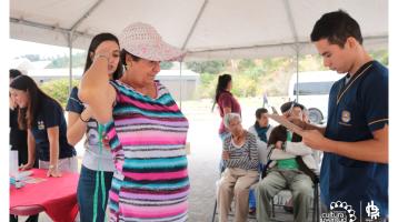 Stand salud preventiva: Dolor de espalda y manejo de infecciones respiratorias | Parque La Libertad