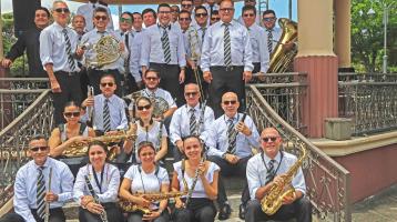 Banda de Conciertos de Heredia en el quiosco